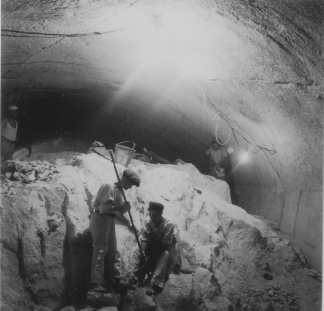 Excavating the late-war Lascarsi War Rooms.